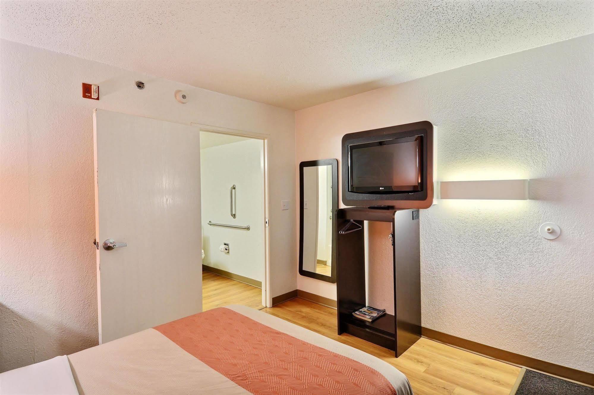 Motel 6-Tewksbury, Ma - Boston Dış mekan fotoğraf